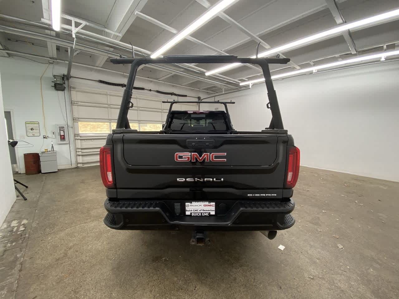 Thumbnail: 2022 GMC Sierra 3500 - 5