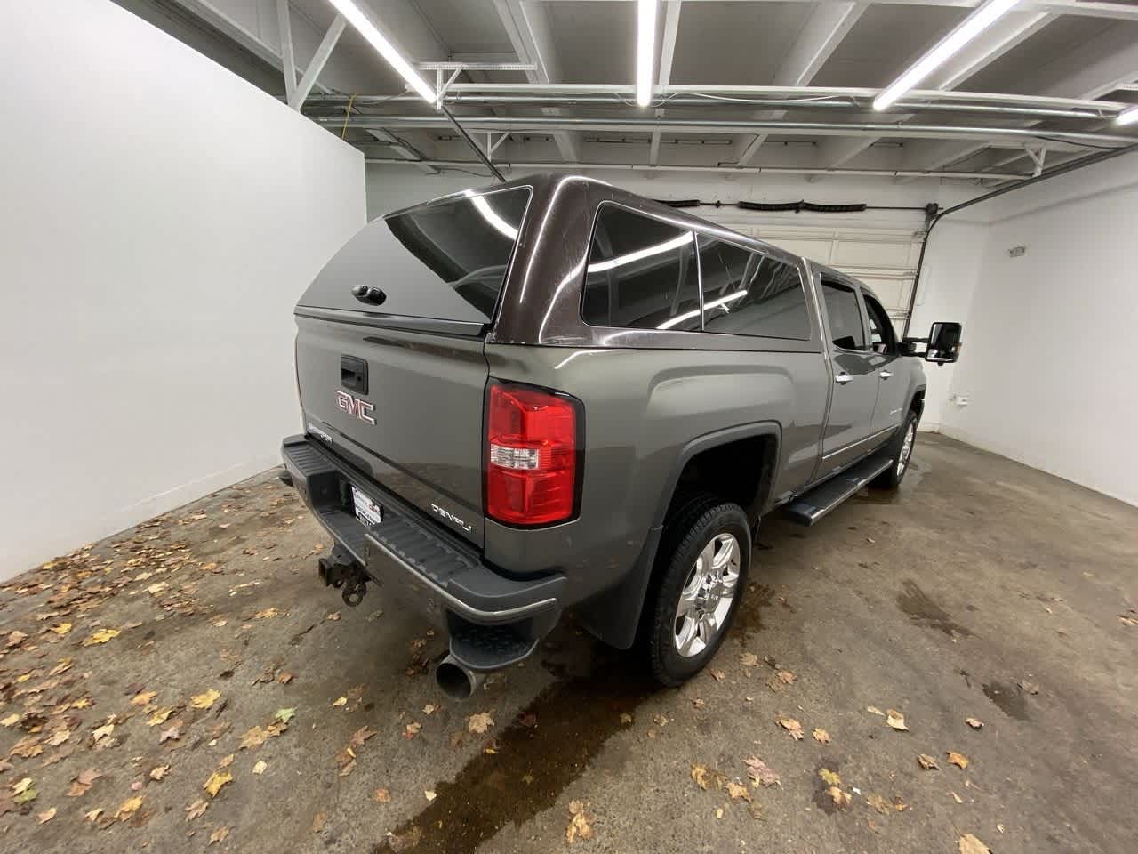 Thumbnail: 2017 GMC Sierra 2500 - 6