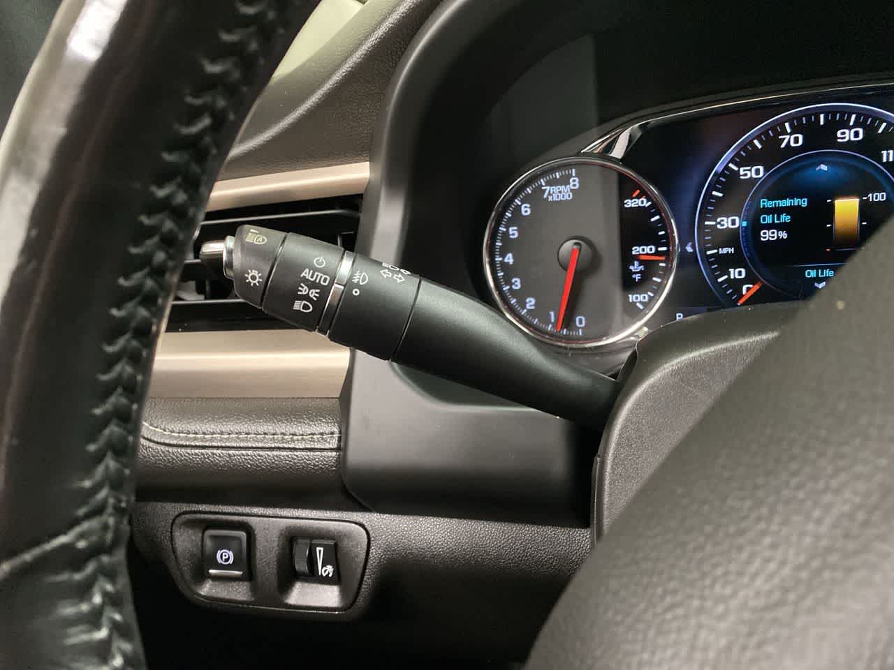 Thumbnail: 2018 GMC Acadia - 23