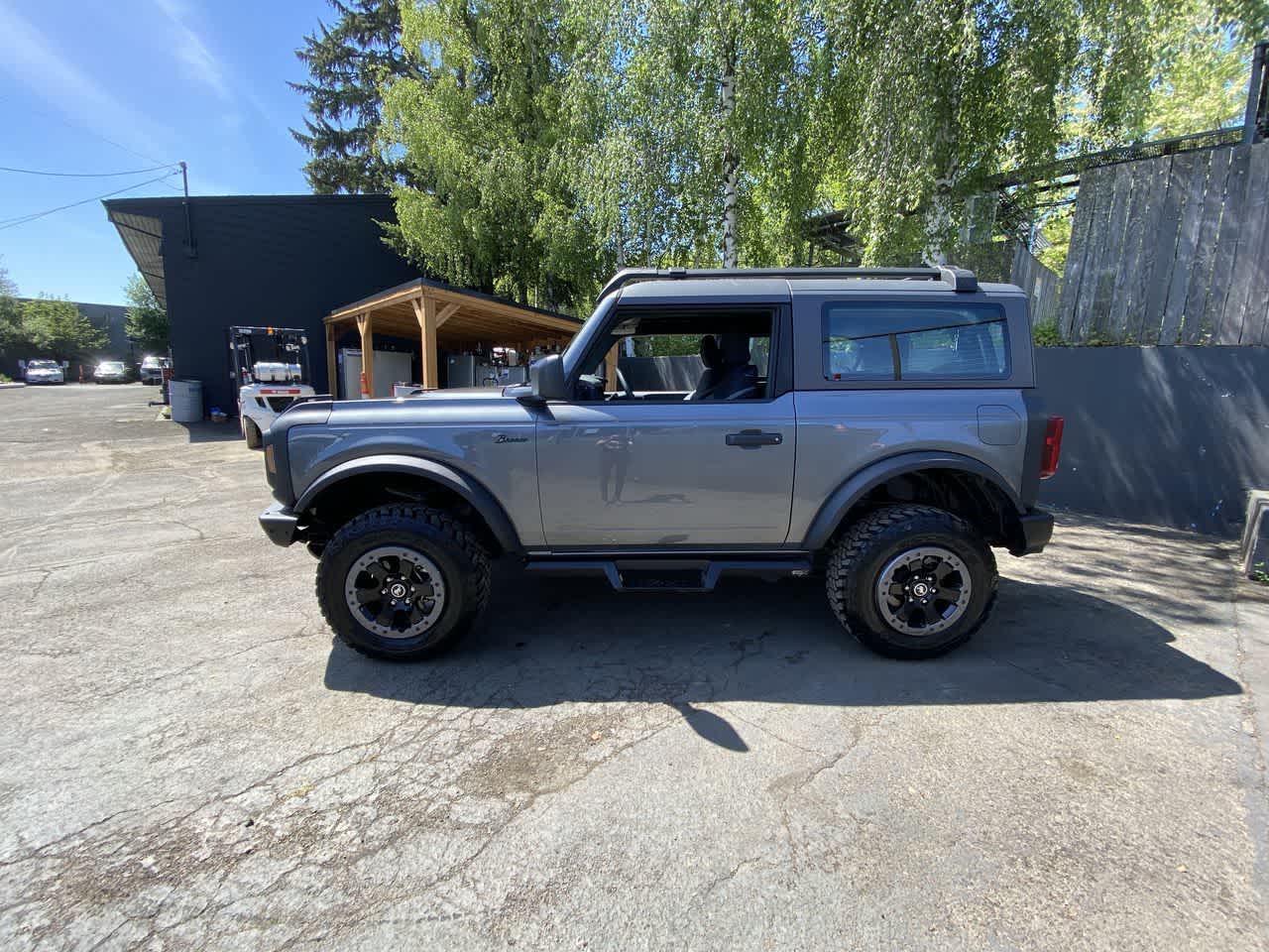Thumbnail: 2022 Ford Bronco - 3