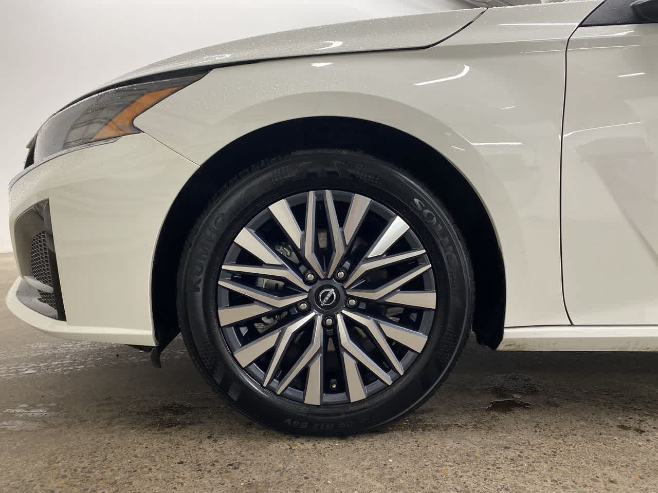 Thumbnail: 2025 Nissan Altima - 11