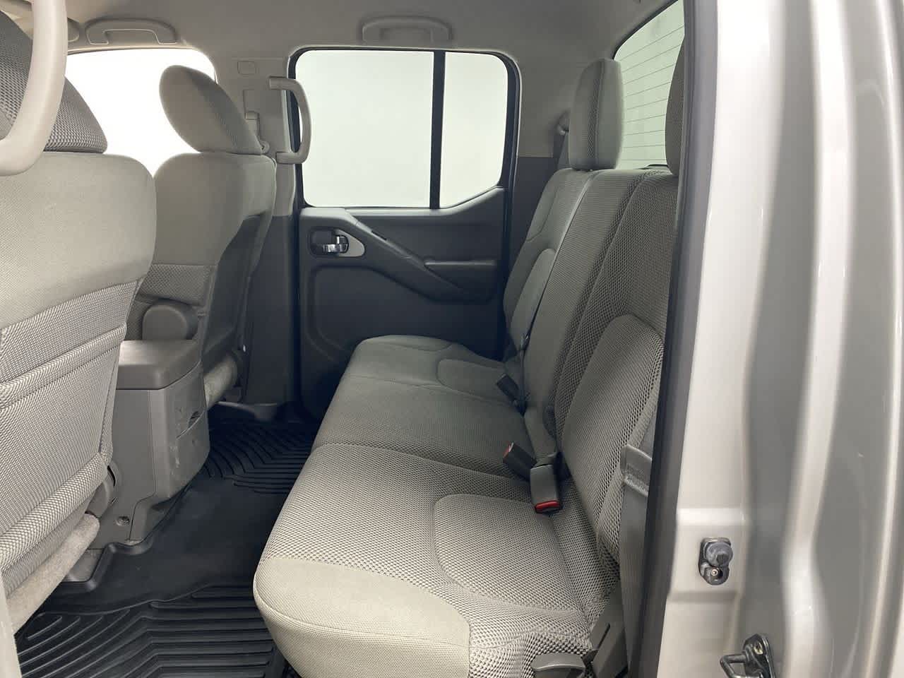 Thumbnail: 2013 Nissan Frontier - 18