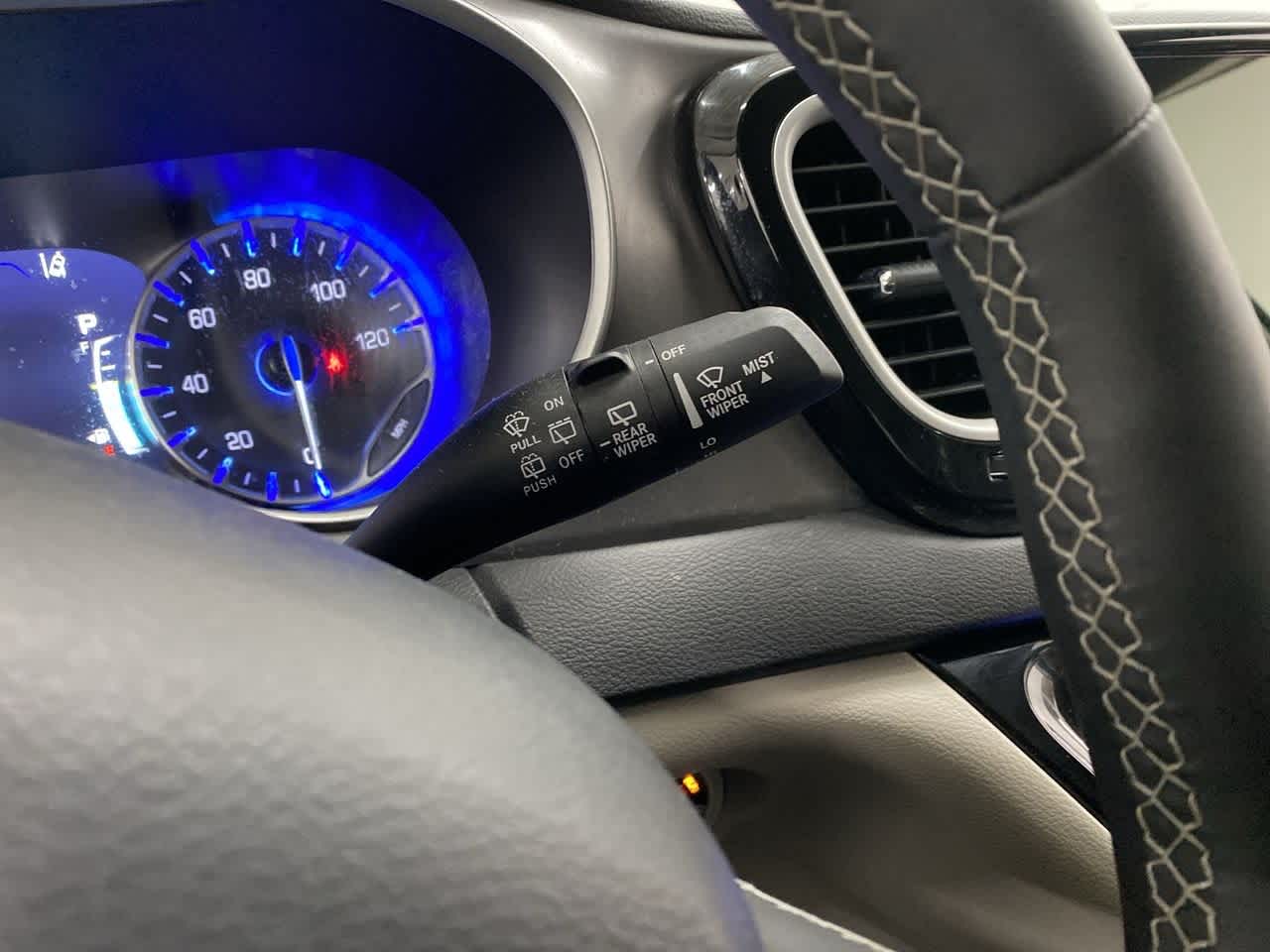 Thumbnail: 2024 Chrysler Pacifica - 22