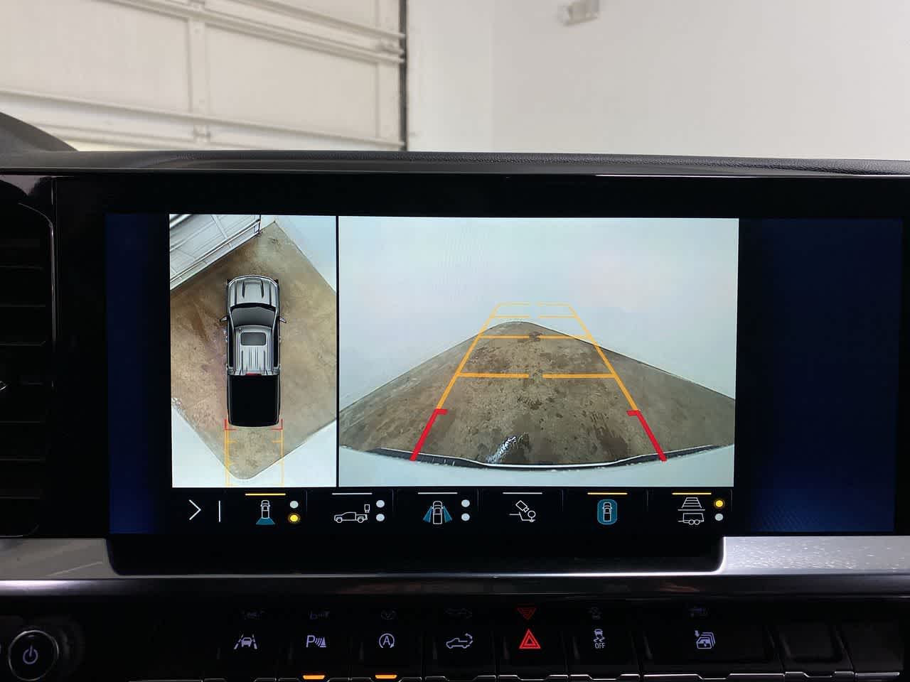 Thumbnail: 2023 Chevrolet Silverado 1500 - 24