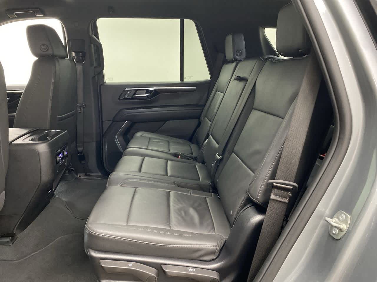 Thumbnail: 2025 Chevrolet Tahoe - 16