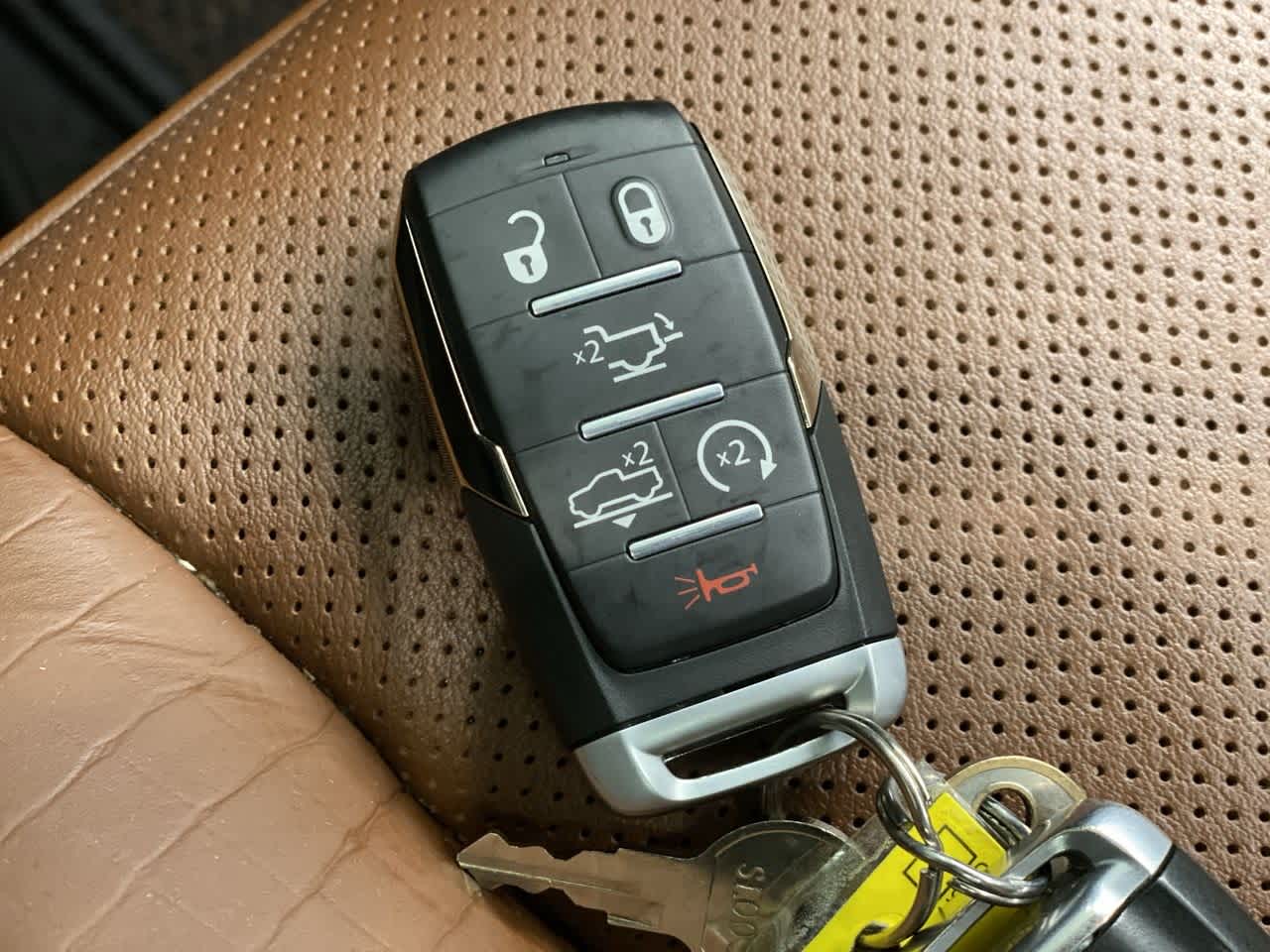 Thumbnail: 2021 RAM 1500 - 28