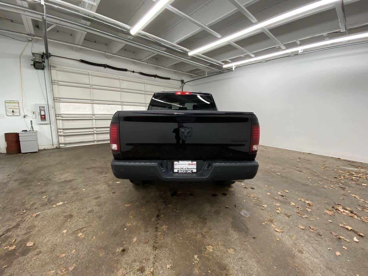 Thumbnail: 2024 RAM 1500 Classic - 5