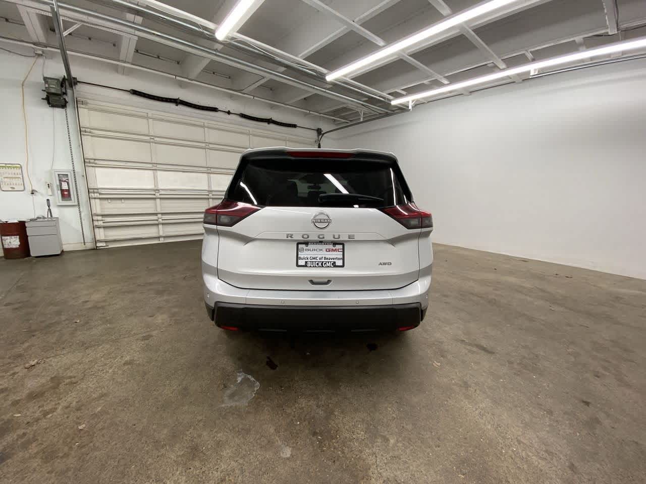 Thumbnail: 2024 Nissan Rogue - 5