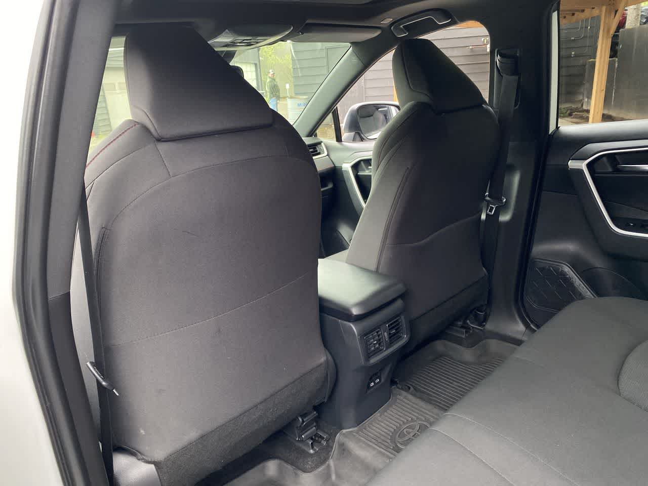 Thumbnail: 2023 Toyota RAV4 - 16