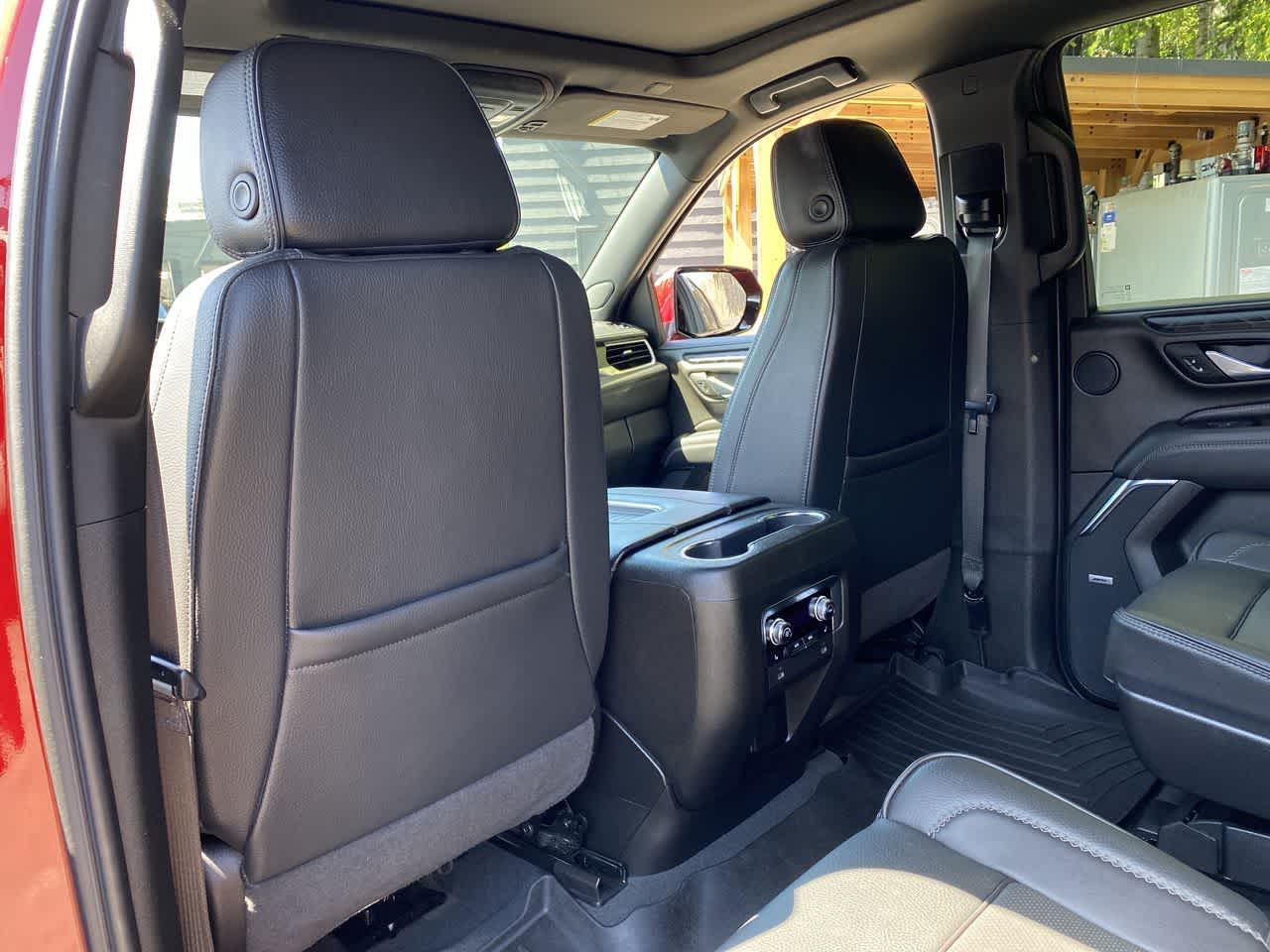 Thumbnail: 2024 GMC Yukon XL - 15