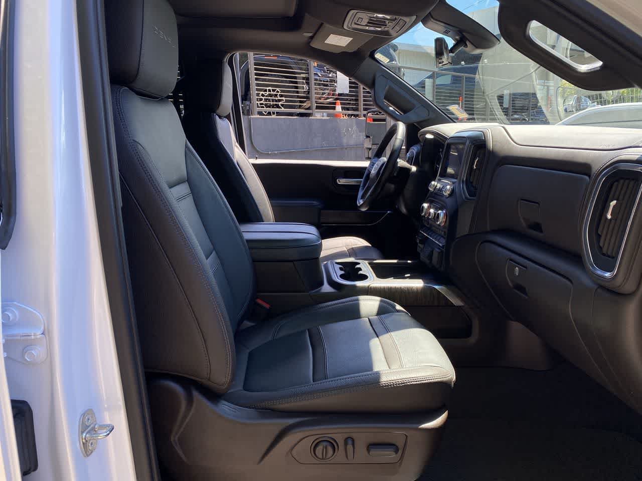 Thumbnail: 2023 GMC Sierra 3500 - 18
