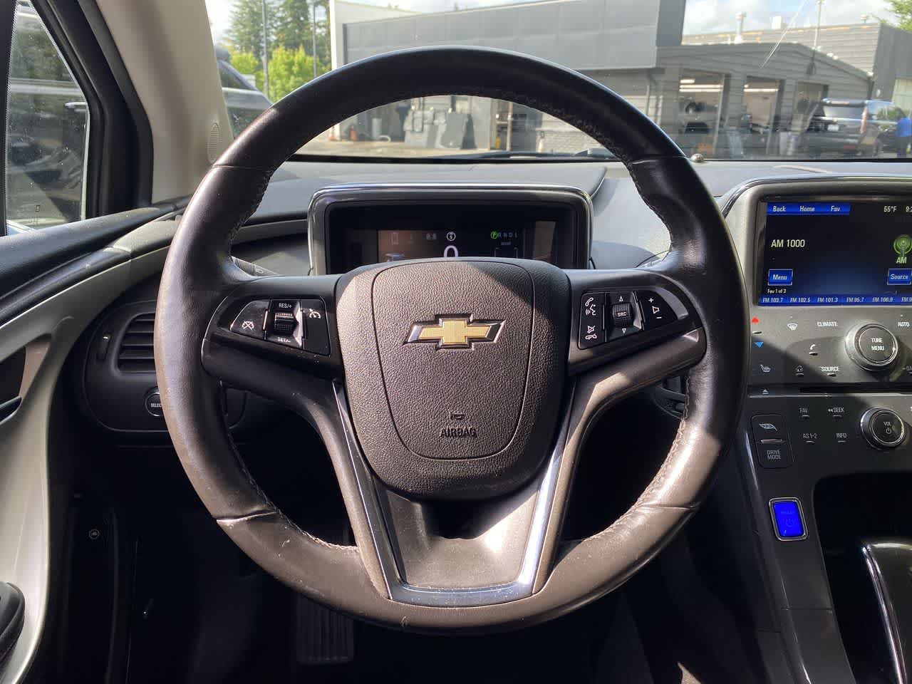 Thumbnail: 2012 Chevrolet Volt - 20