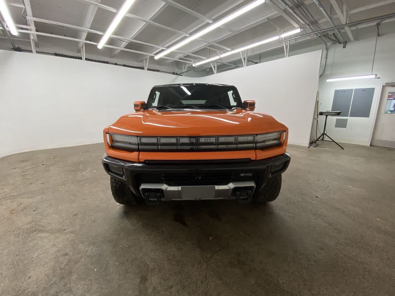 Thumbnail: 2024 GMC Hummer EV - 9