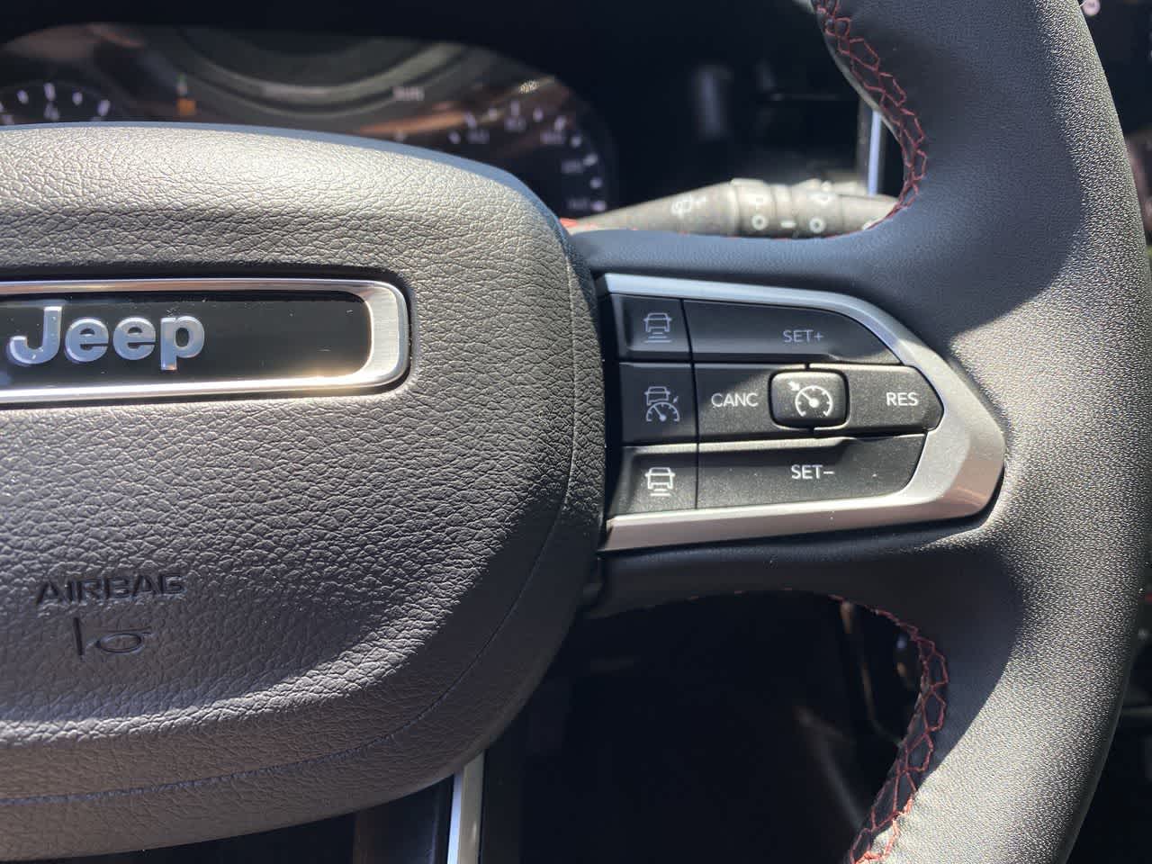 Thumbnail: 2025 Jeep Compass - 22