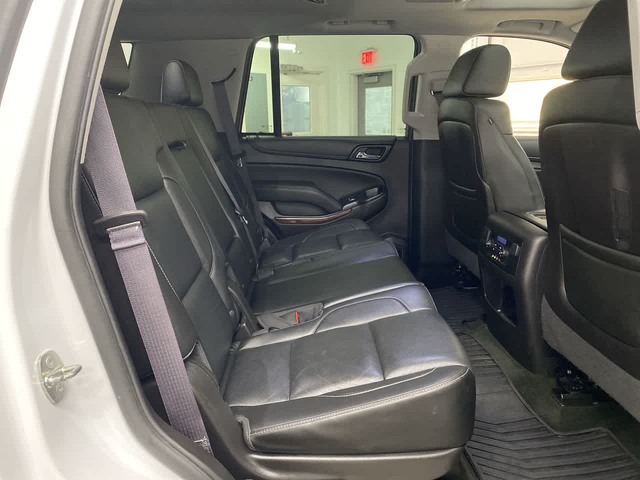 Thumbnail: 2016 GMC Yukon - 17