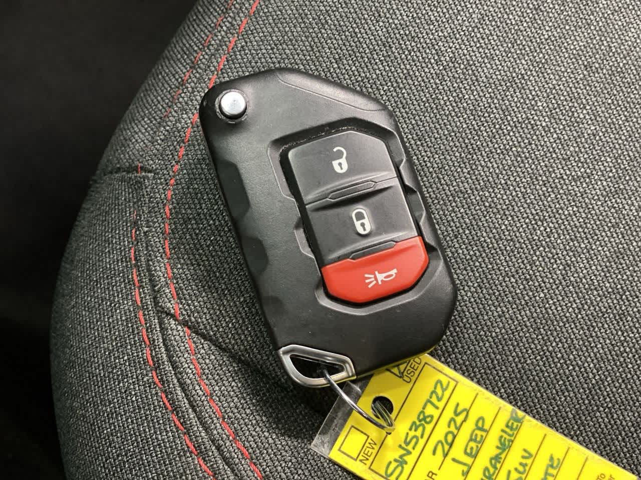 Thumbnail: 2025 Jeep Wrangler - 29