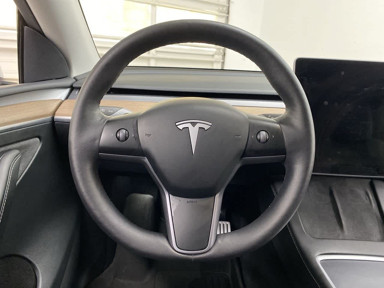 Thumbnail: 2023 Tesla Model Y - 19