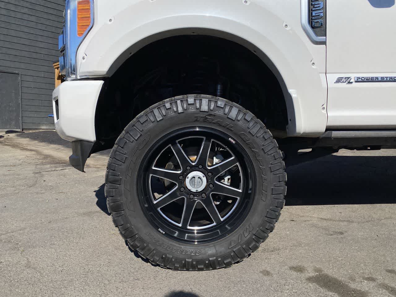 Thumbnail: 2018 Ford F-350 - 11
