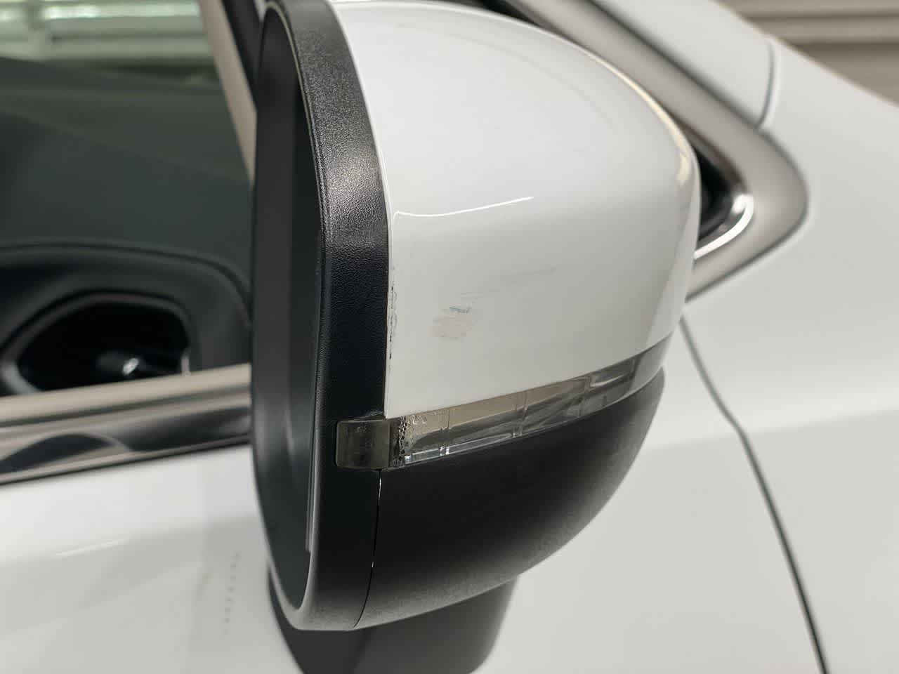 Thumbnail: 2023 Chrysler Pacifica - 35