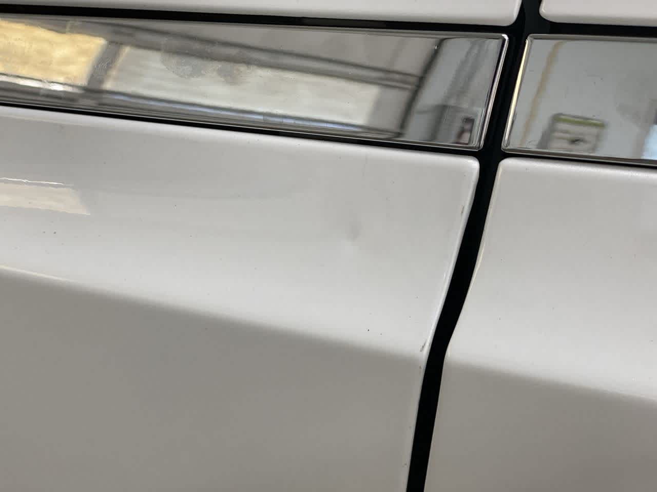 Thumbnail: 2017 Tesla Model X - 32
