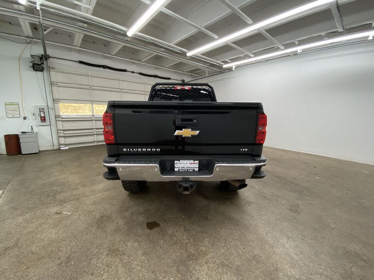 Thumbnail: 2015 Chevrolet Silverado 2500 - 5