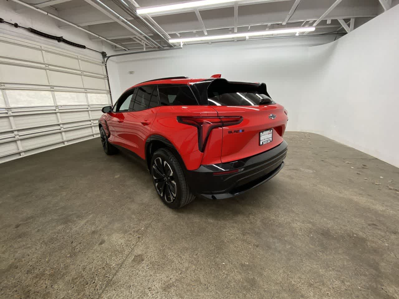 Thumbnail: 2024 Chevrolet Blazer EV - 4