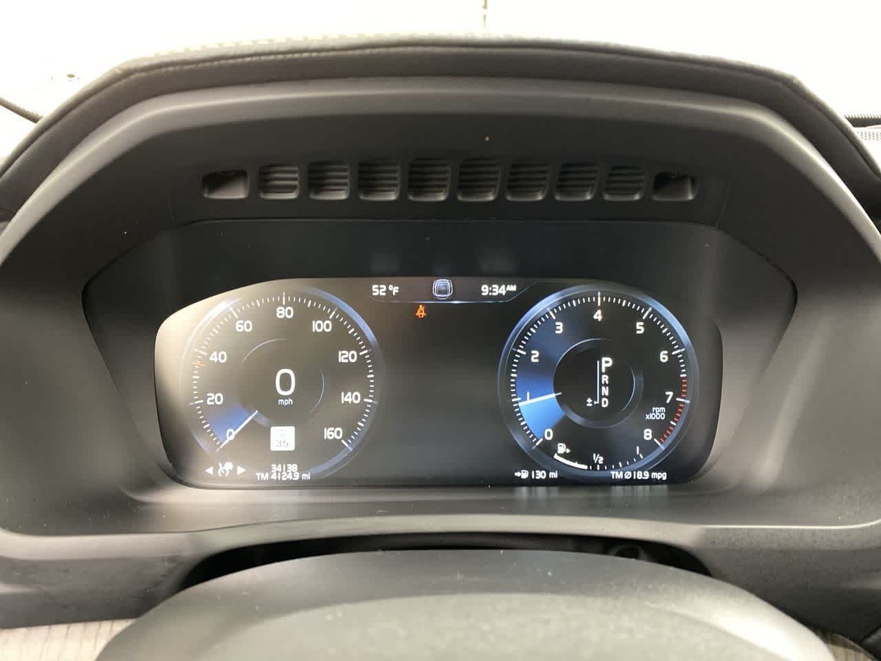 Thumbnail: 2022 Volvo XC90 - 29