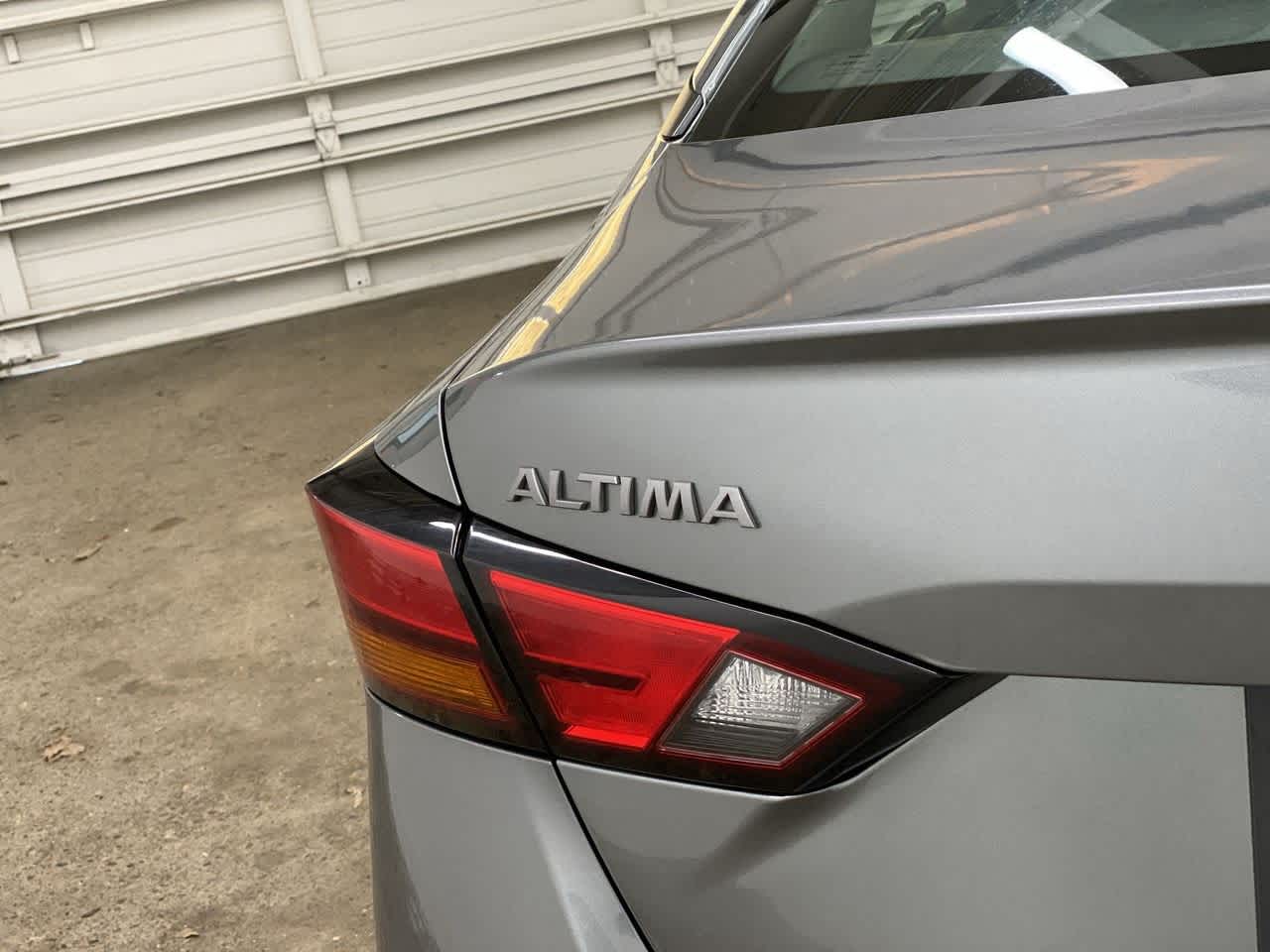 Thumbnail: 2023 Nissan Altima - 10