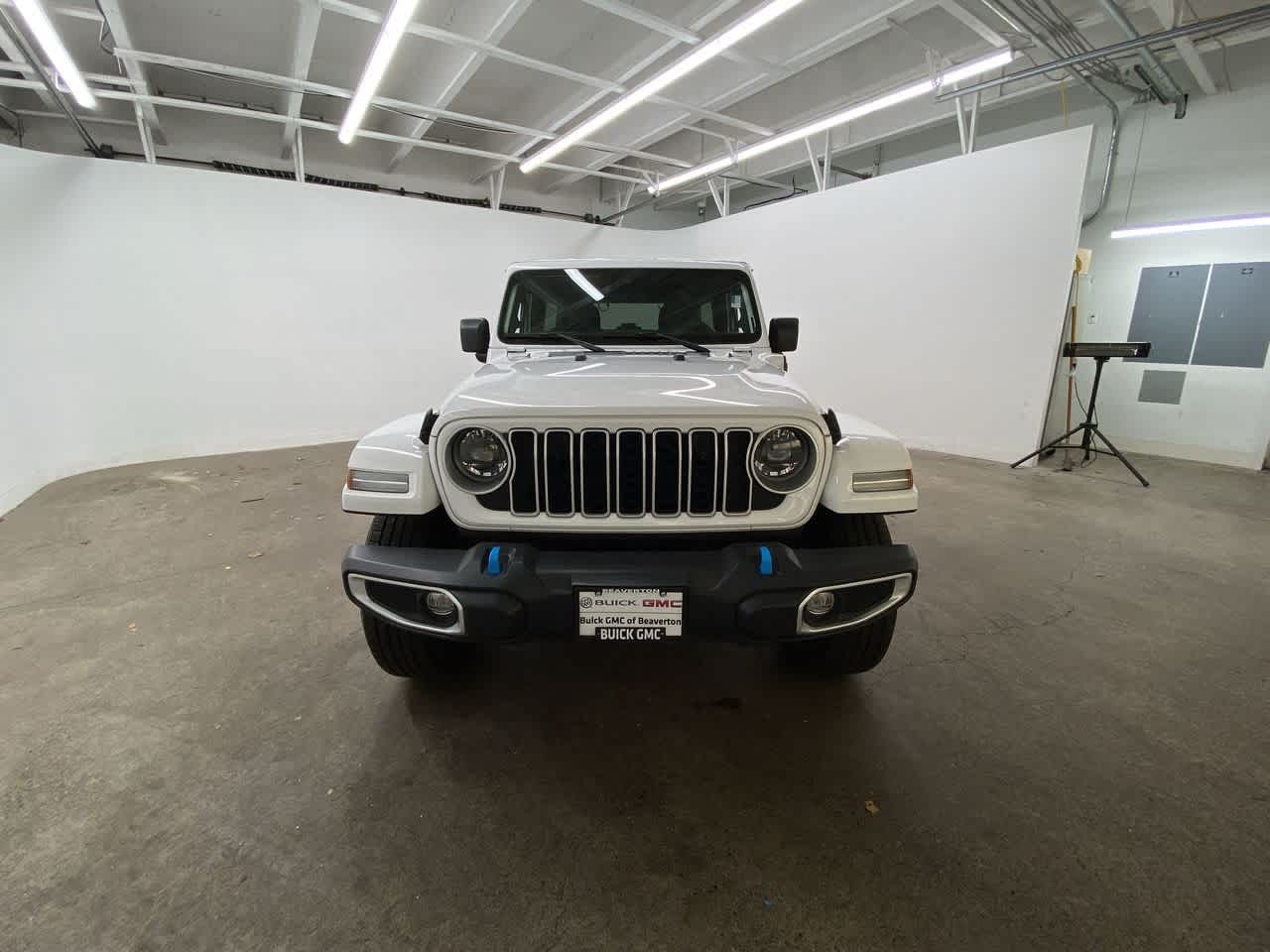 Thumbnail: 2024 Jeep Wrangler - 9
