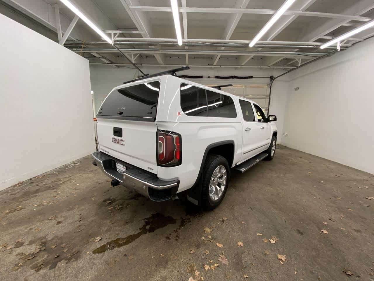 Thumbnail: 2017 GMC Sierra 1500 - 6