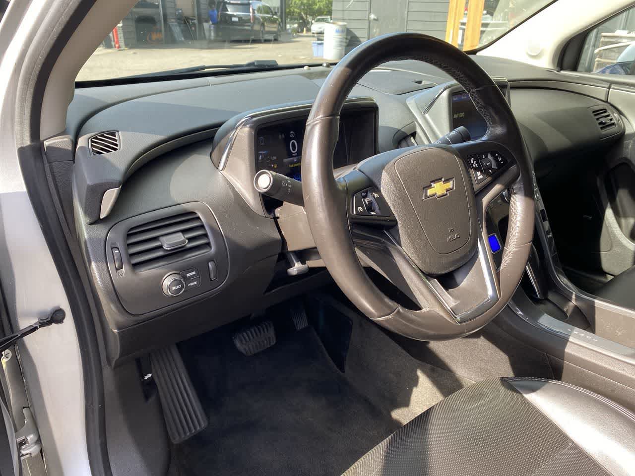 Thumbnail: 2012 Chevrolet Volt - 2