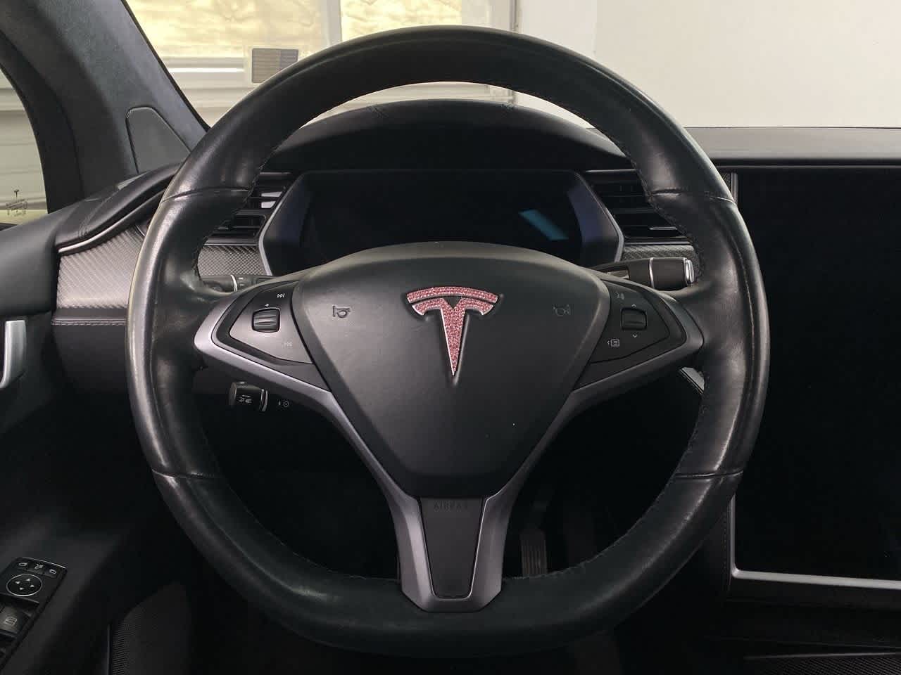 Thumbnail: 2018 Tesla Model X - 19