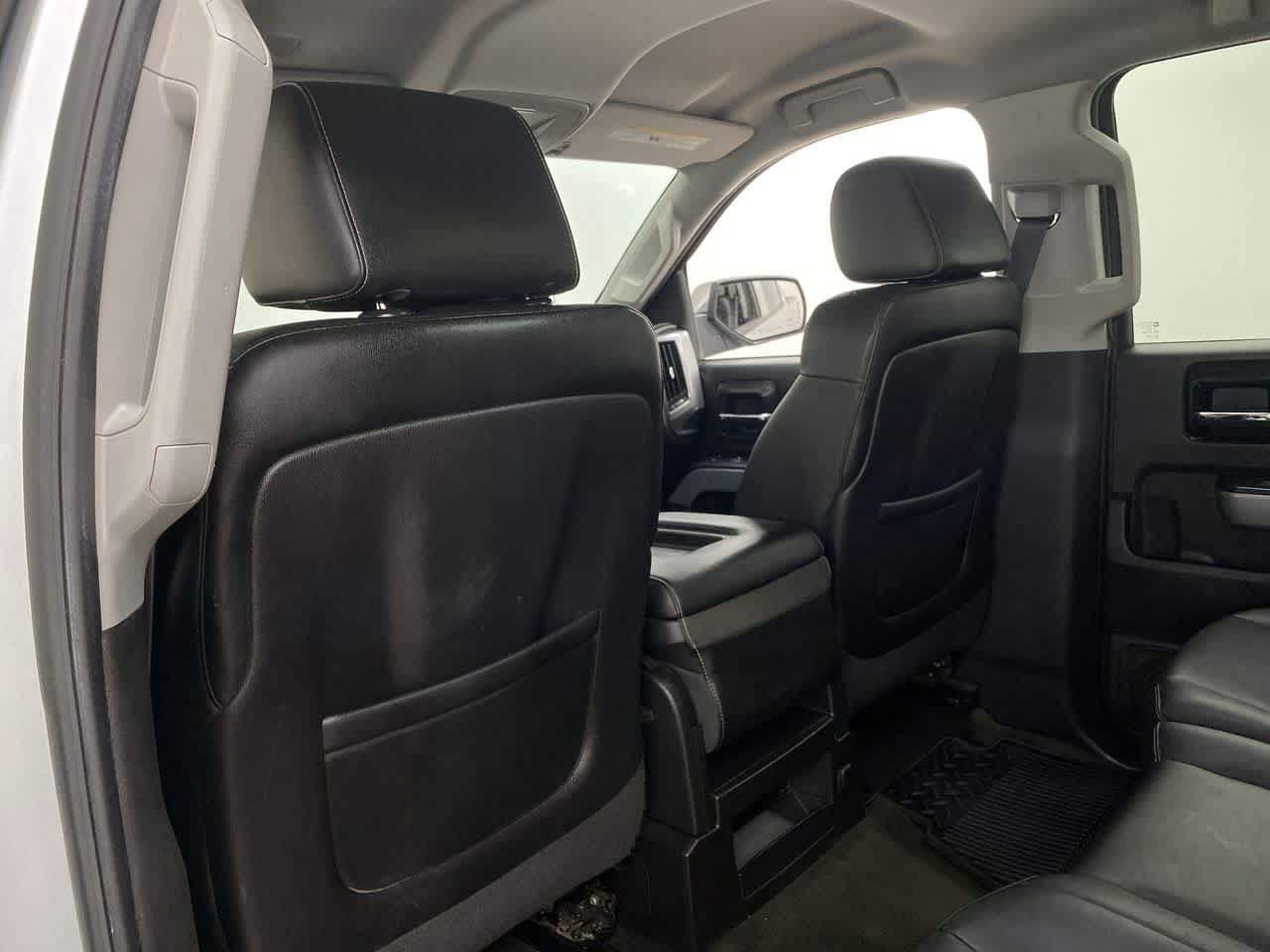 Thumbnail: 2014 Chevrolet Silverado 1500 - 15