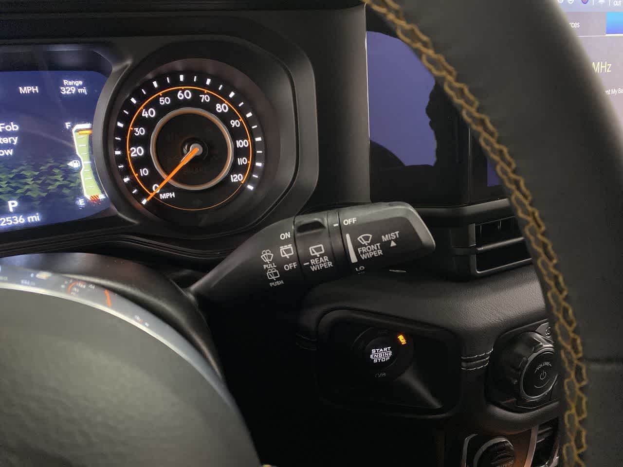 Thumbnail: 2025 Jeep Wrangler - 22