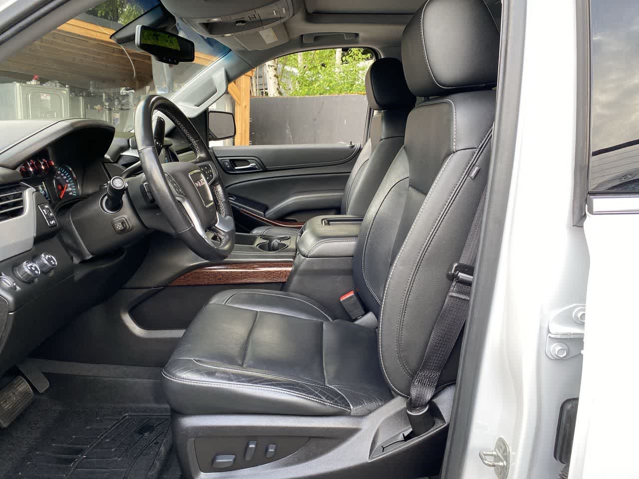 Thumbnail: 2019 GMC Yukon - 13