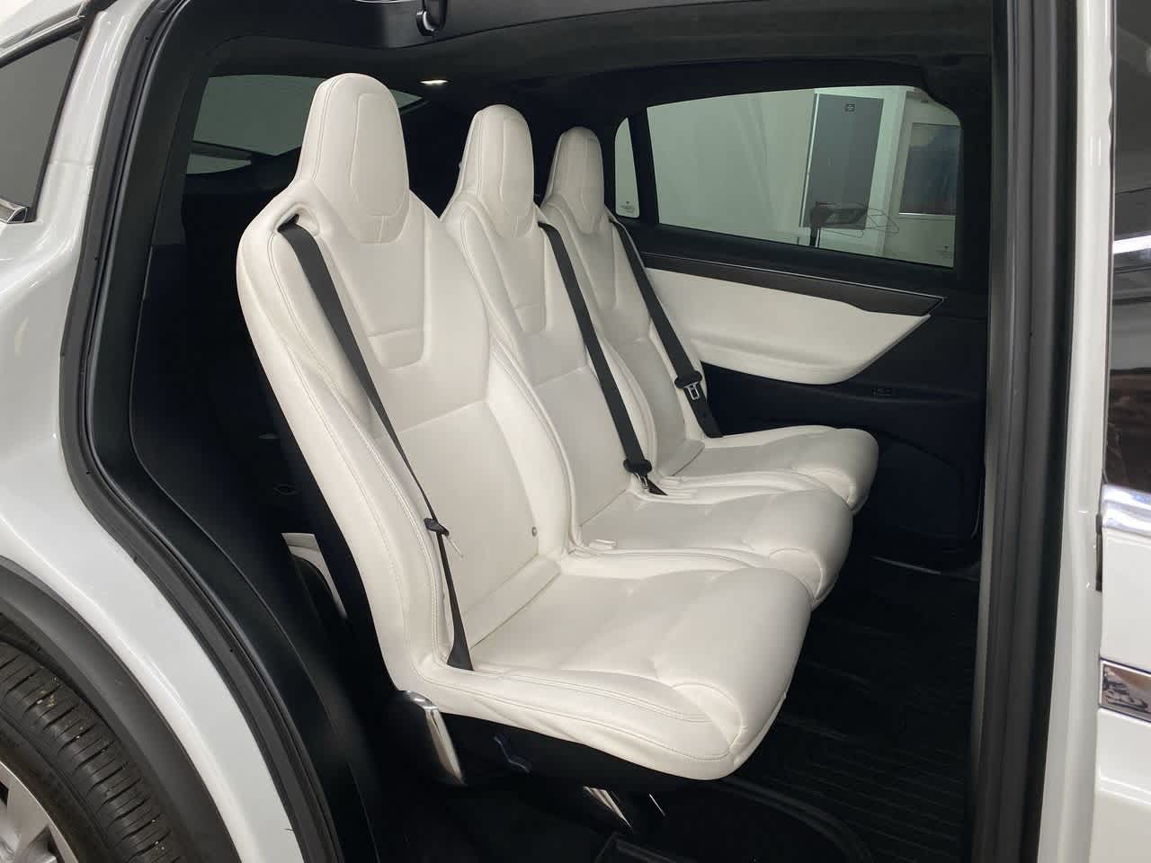 Thumbnail: 2017 Tesla Model X - 16