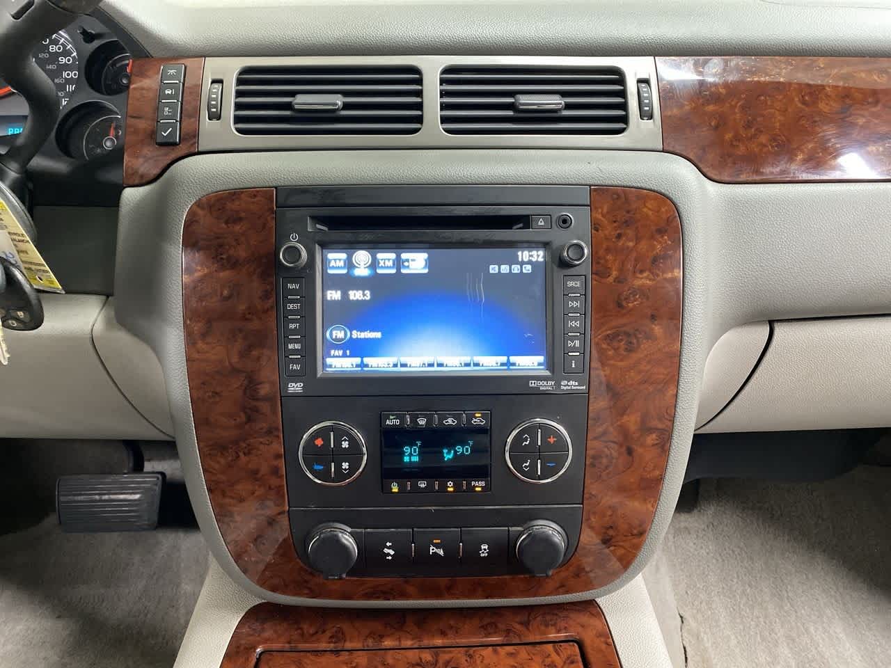 Thumbnail: 2012 Chevrolet Avalanche 1500 - 25