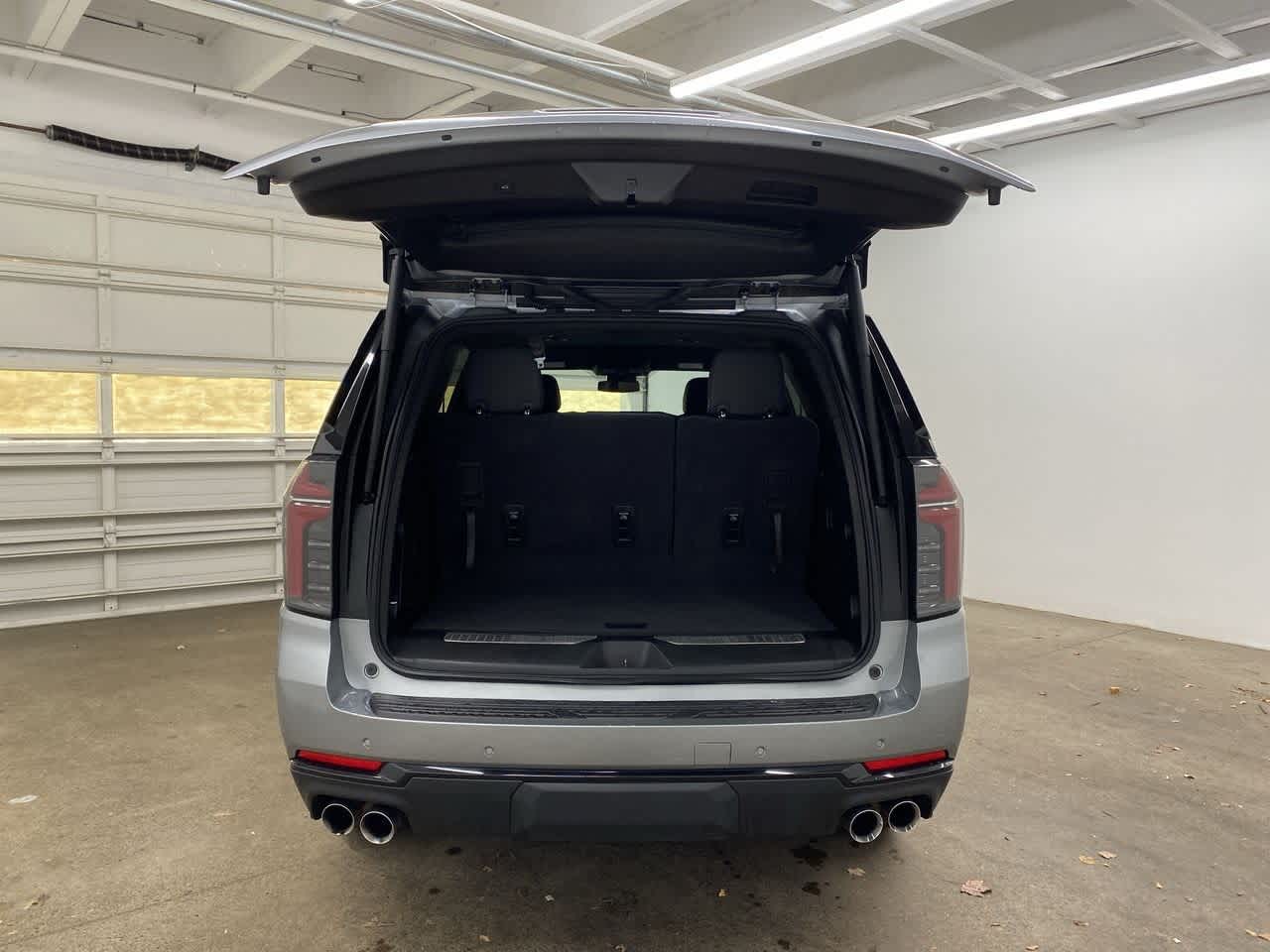 Thumbnail: 2025 Chevrolet Tahoe - 29