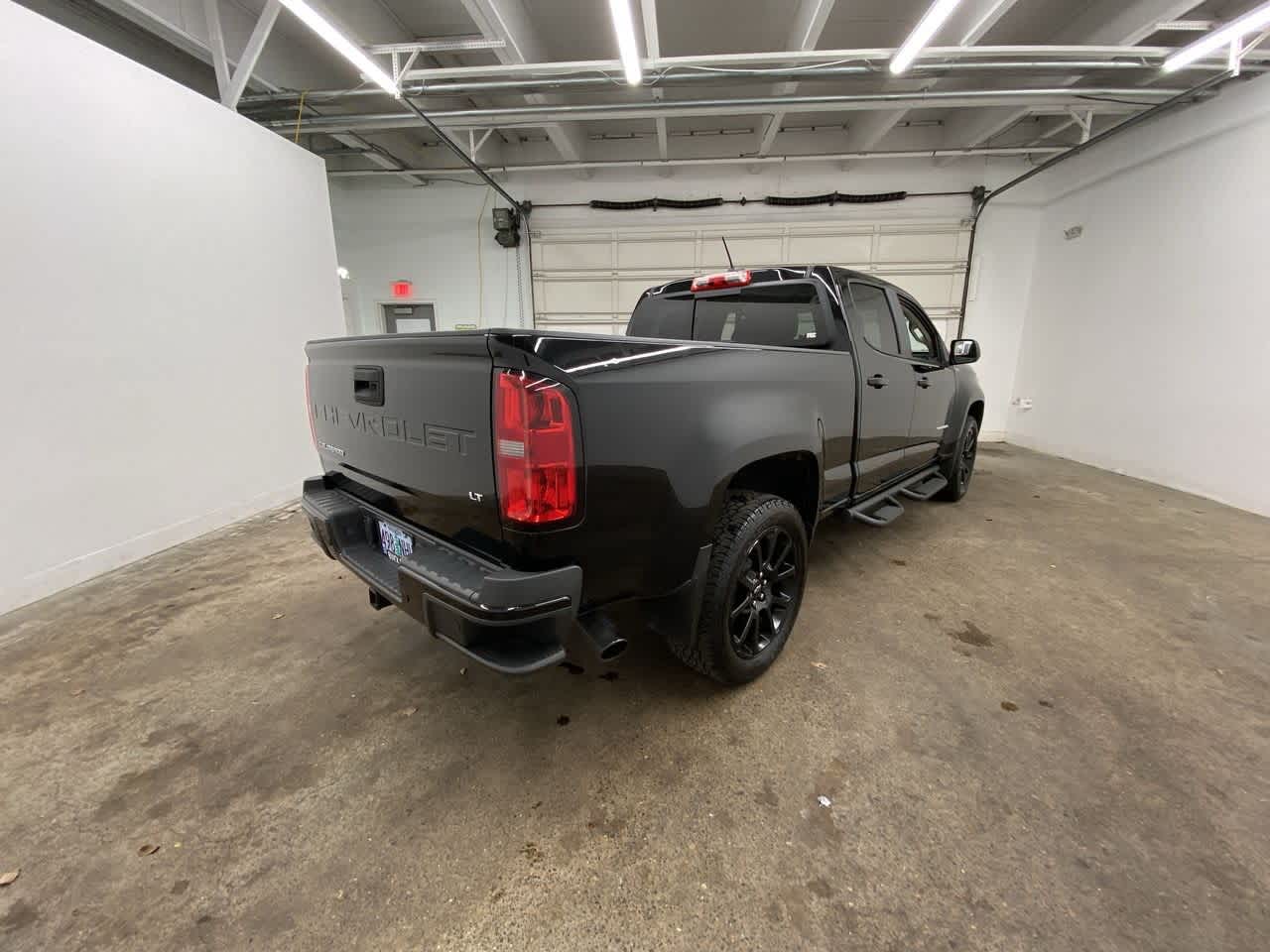 Thumbnail: 2022 Chevrolet Colorado - 6