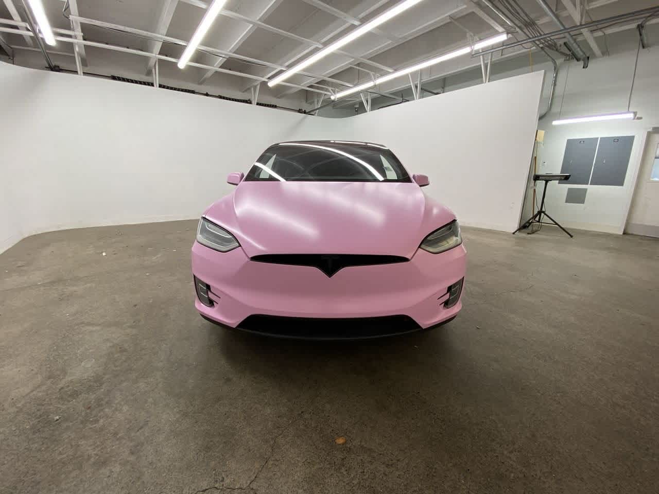 Thumbnail: 2018 Tesla Model X - 9