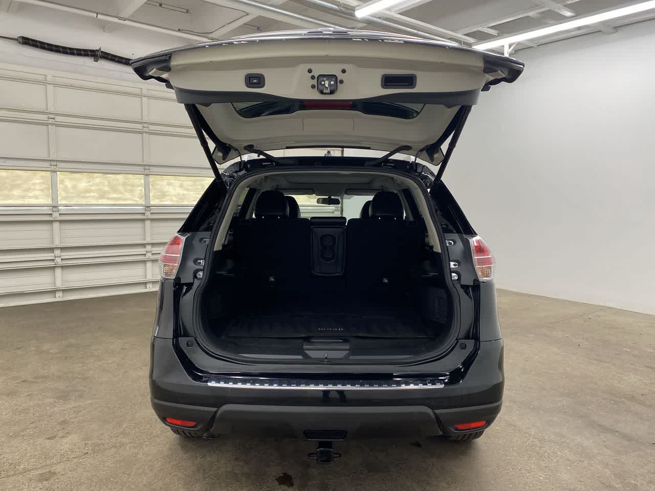 Thumbnail: 2016 Nissan Rogue - 30