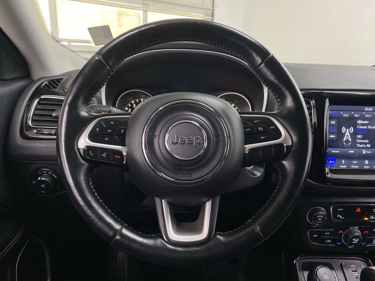 Thumbnail: 2018 Jeep Compass - 20
