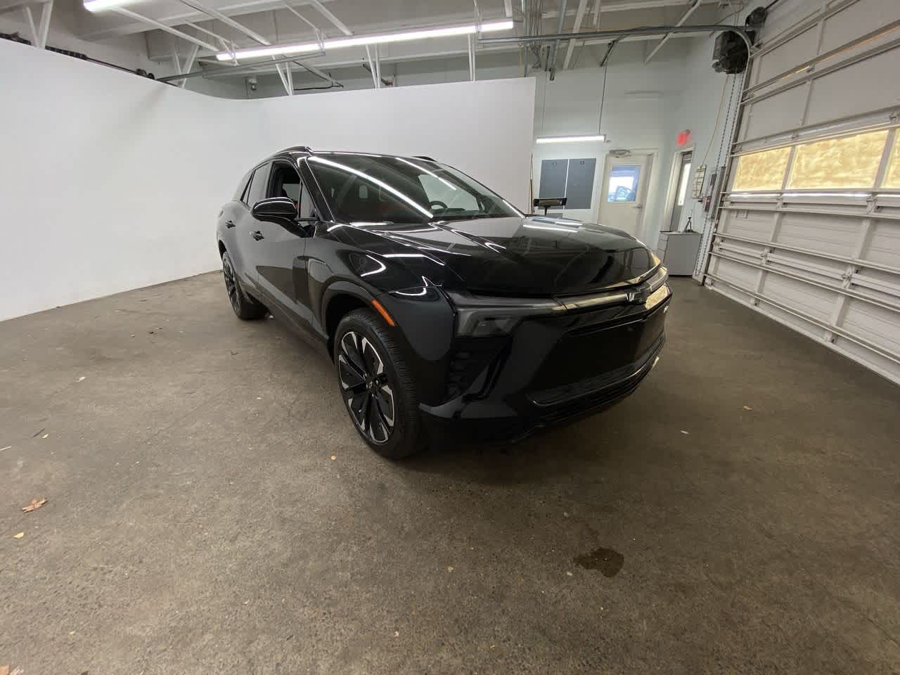 Thumbnail: 2024 Chevrolet Blazer EV - 8