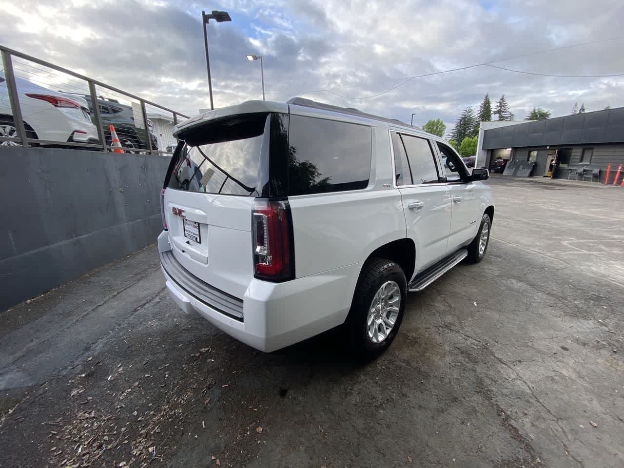 Thumbnail: 2019 GMC Yukon - 6