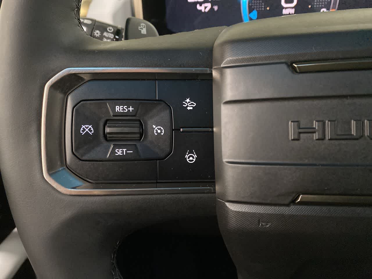 Thumbnail: 2025 GMC Hummer EV - 20