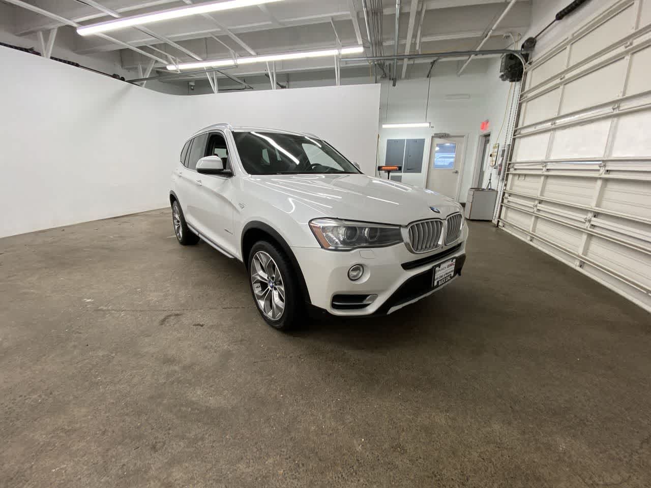 Thumbnail: 2016 BMW X3 - 8