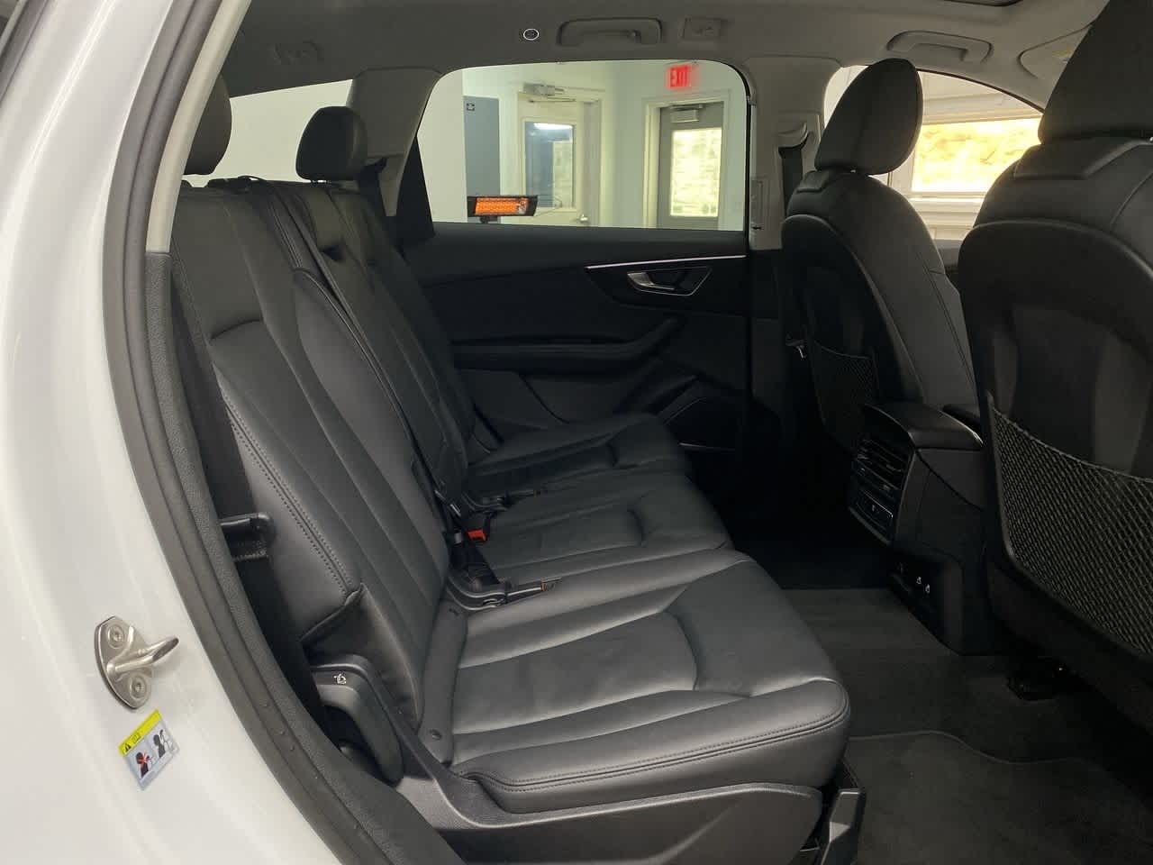 Thumbnail: 2024 Audi Q7 - 17