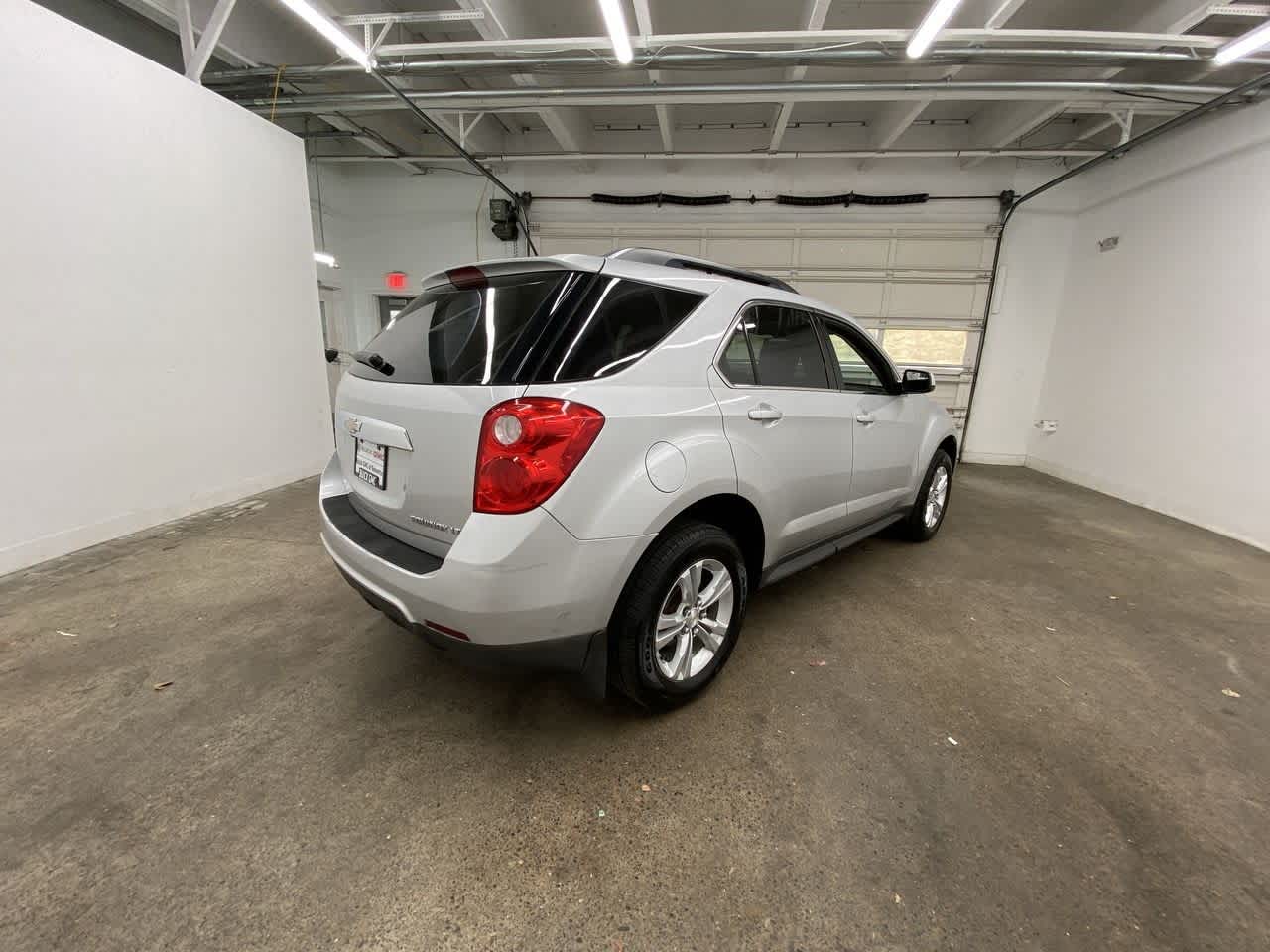 Thumbnail: 2015 Chevrolet Equinox - 6