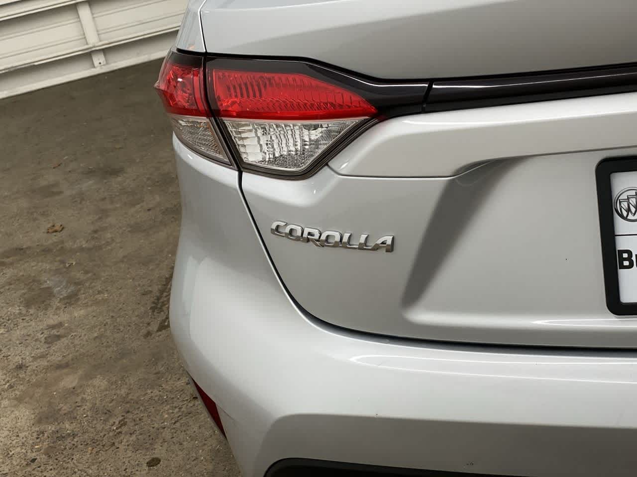 Thumbnail: 2023 Toyota Corolla - 10