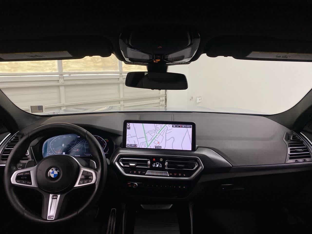 Thumbnail: 2022 BMW X4 - 14